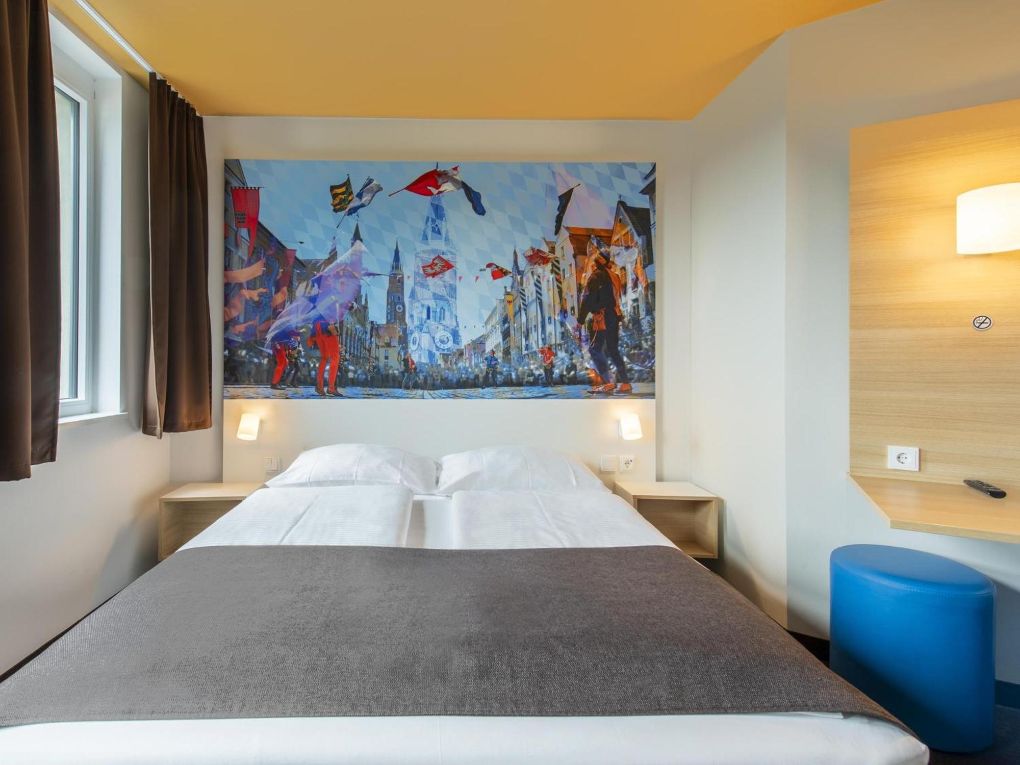 B&B Hotel לנדשט מראה חיצוני תמונה