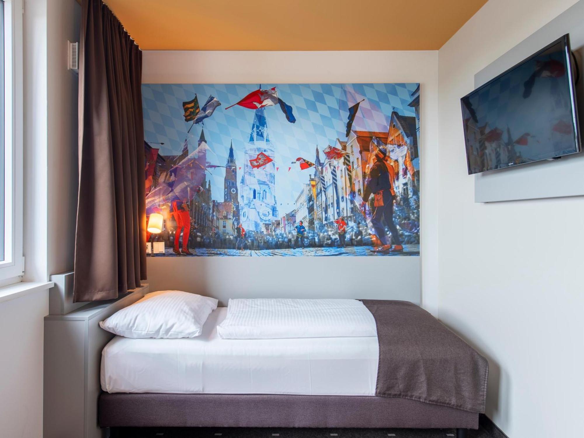 B&B Hotel לנדשט מראה חיצוני תמונה